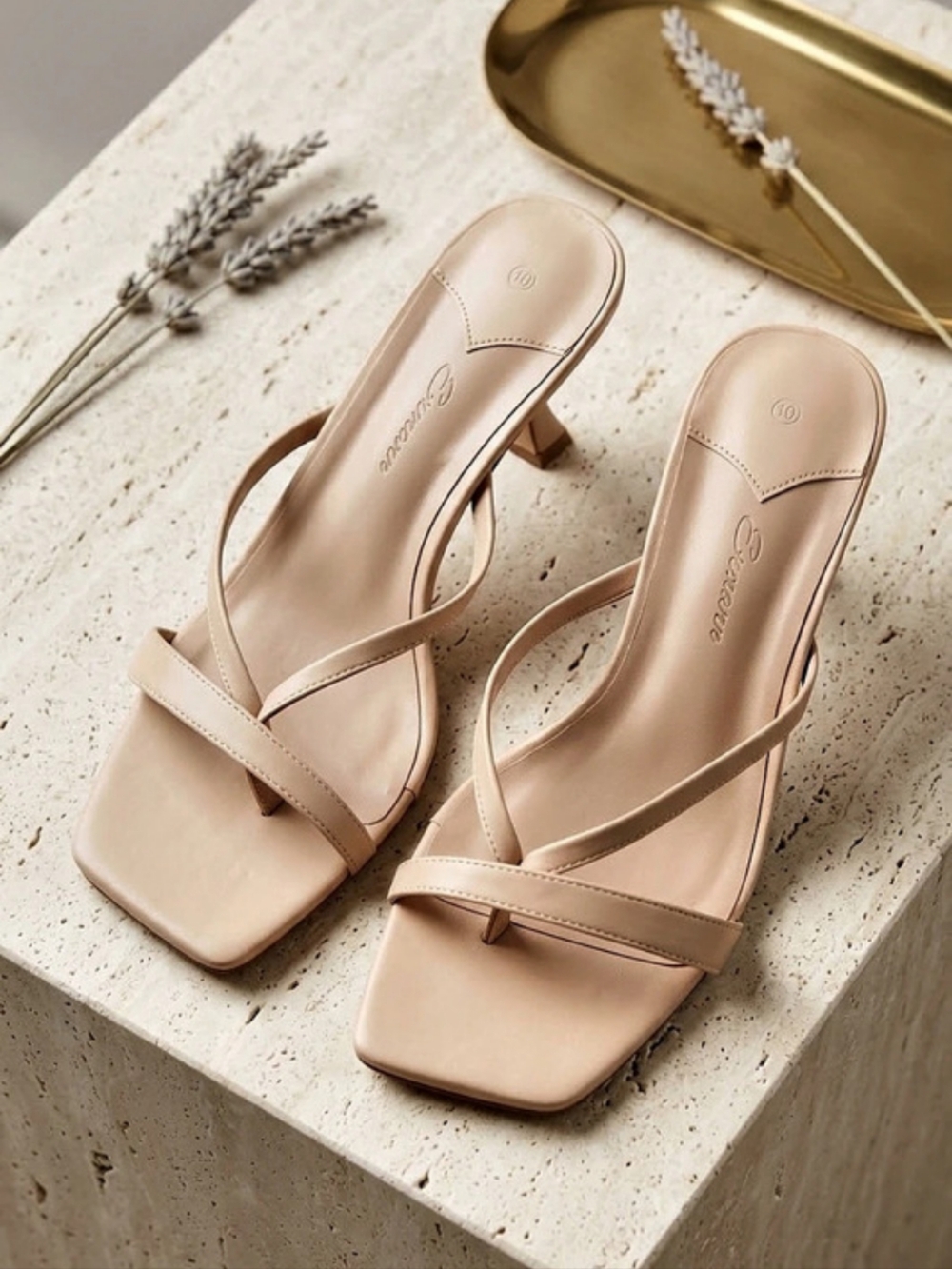 Ermonn Square Toe Heels in Nude Like New